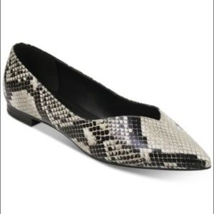 Marc Fisher Analia flat